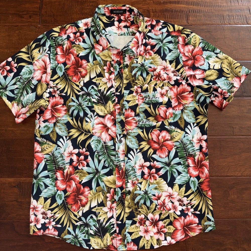 MCEDAR Hawaiian Beach Shirt Men's Size‎ Medium Performance Stretch  EUC